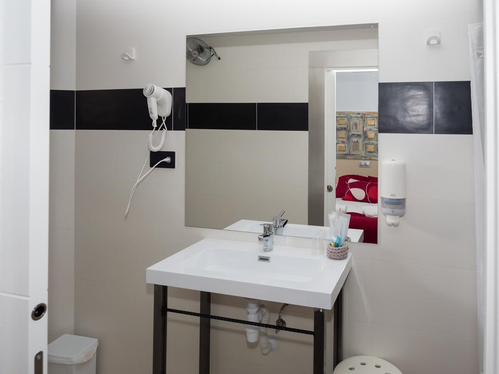 Hostal Boutique Luna De Gavin Cullera Exterior photo