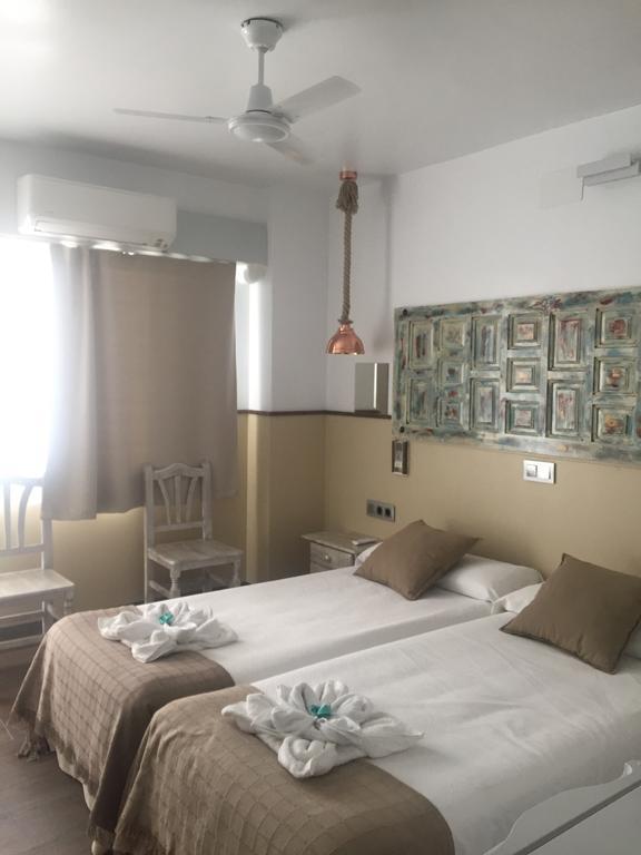 Hostal Boutique Luna De Gavin Cullera Exterior photo